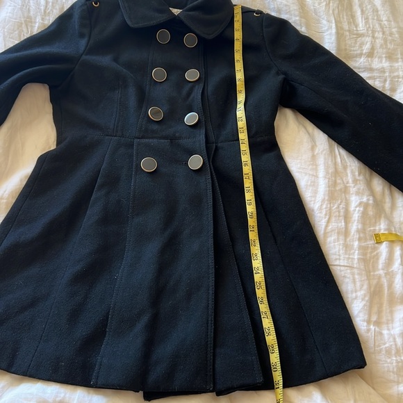 Waisted pea coat with pleated skirt - Picture 15 of 16
